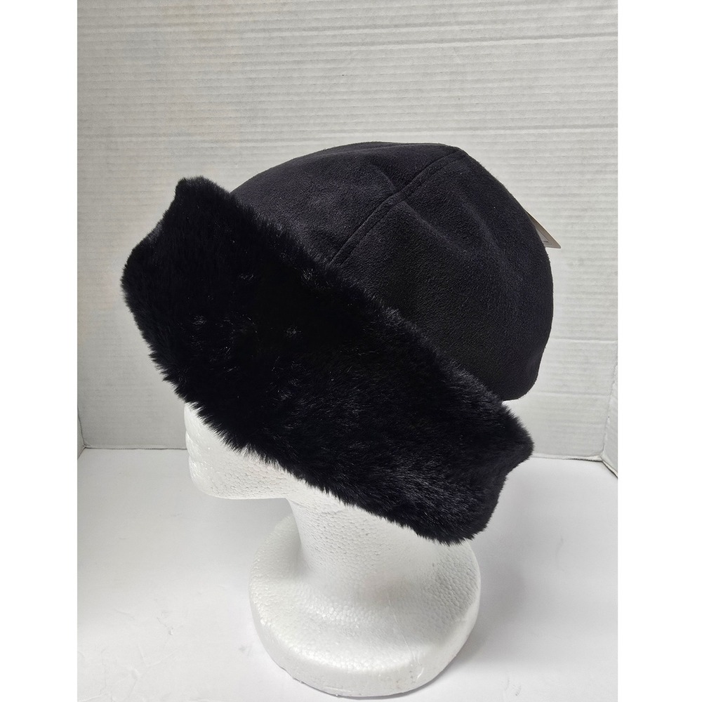Isotoner smartDri Black Faux Fur Trim Suede Cloche Hat L/XL NWT